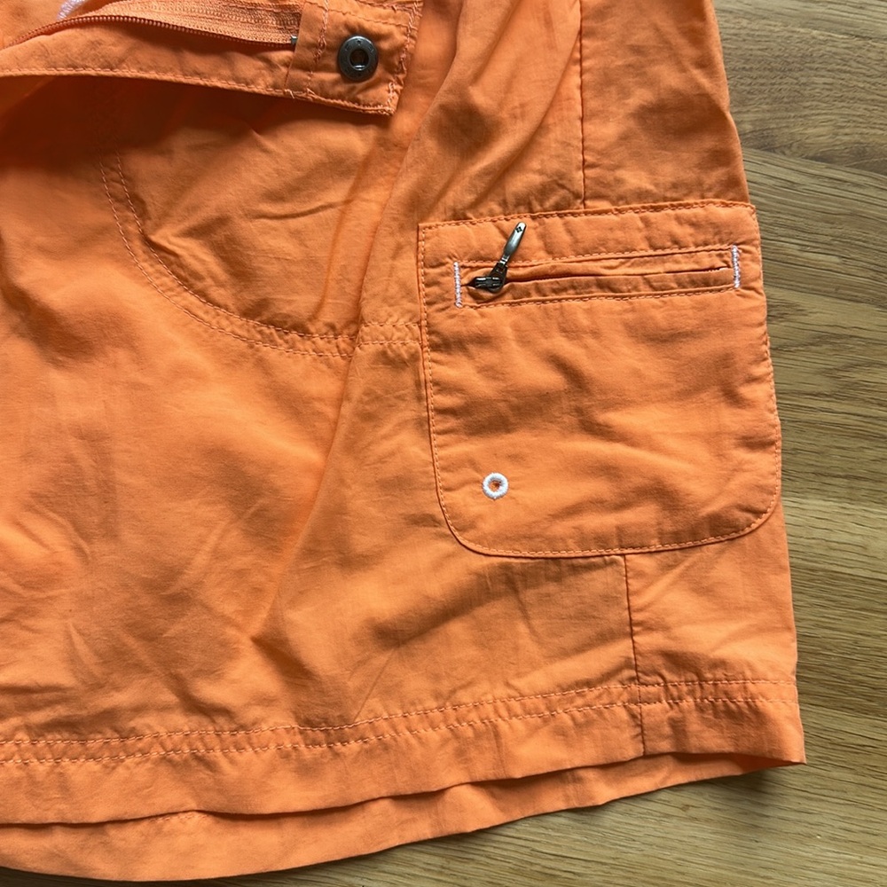 Columbia Women’s Hiking Shorts - Picture 3 of 6